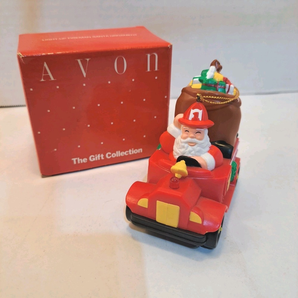 Avon The Gift Collection Light-Up Santa Fire Truck Christmas Ornament w/ Box